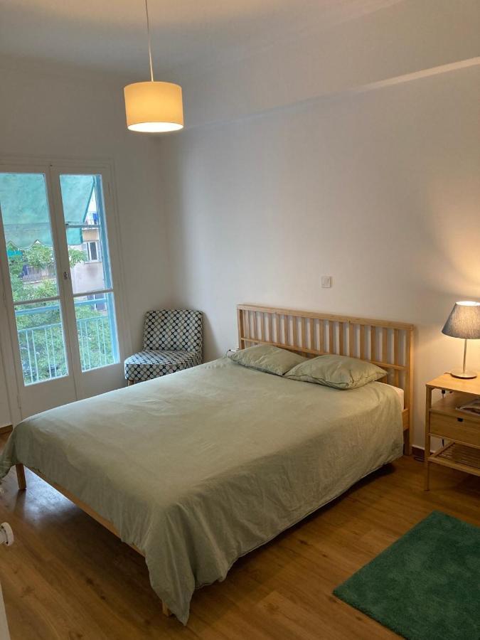 Great Apartment With Terrace In Central Атина Екстериор снимка